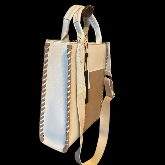 BCBG Designer Genuine leather Crossbody Handbag NWT - Picture 3 of 13